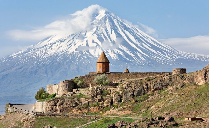 UAE Residents Can Visit Armenia Visa-Free Starting July 1st