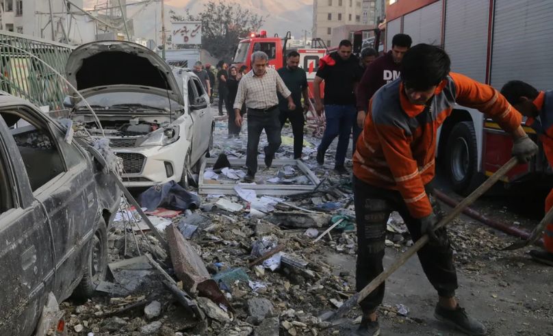 Egyptian Embassy in Tehran Opens Emergency Hotline for Citizens