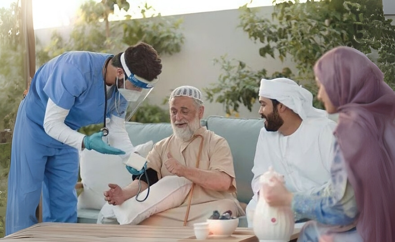 Caregivers of Elderly Parents in Abu Dhabi Eligible for Flexible Work