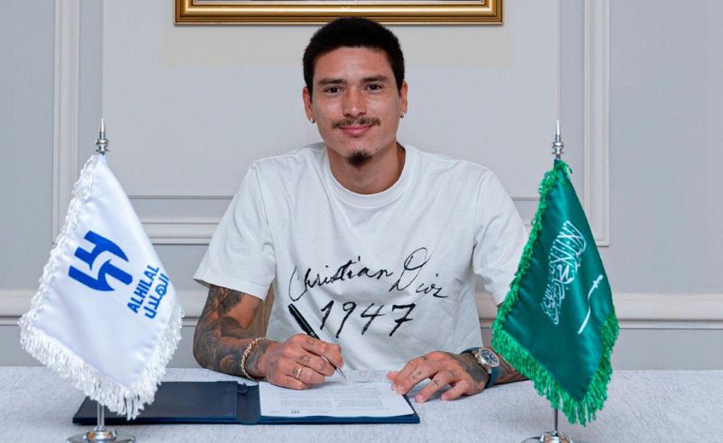 Liverpool Striker Darwin Núñez Signs Three-Year Deal With Al Hilal