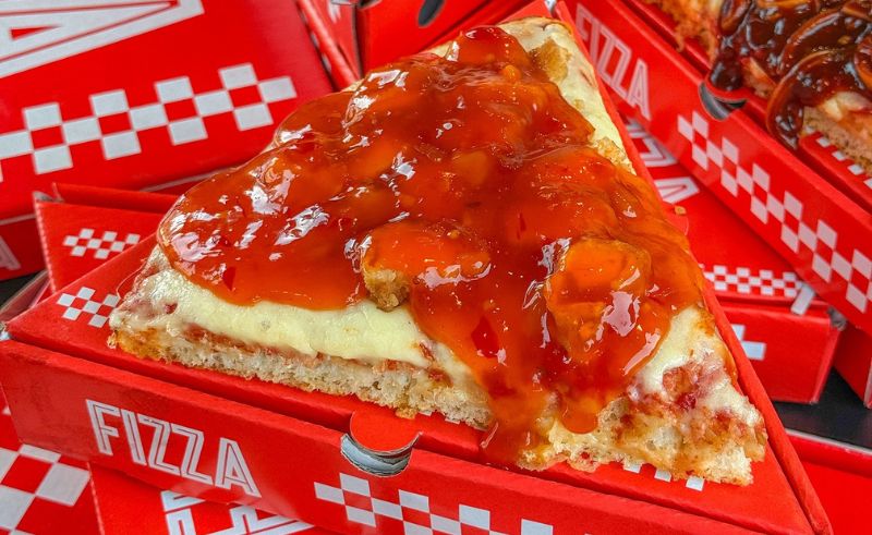 New Cairo's Fizza Just Put Mango on Pizza