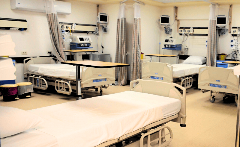 Egypt’s Health Ministry Halves ICU Wait Time to 13 Hours